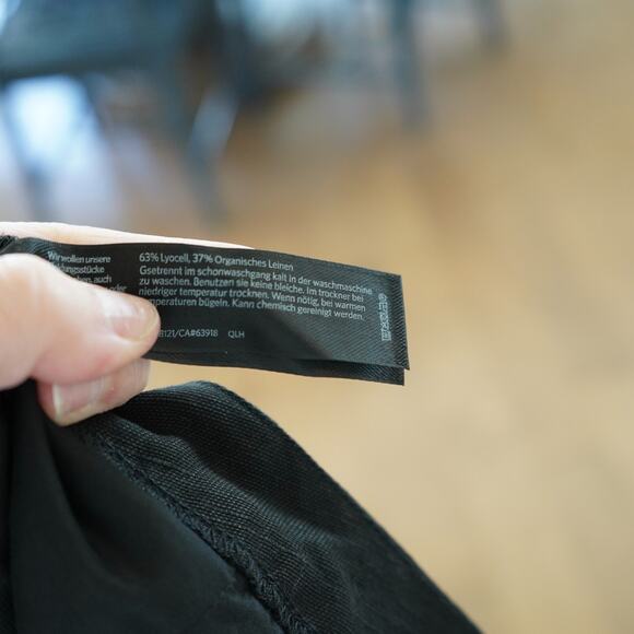 Eileen Fisher Pants Womens Small Black Solid Wide‎ Leg Flat Front Lightweight - Picture 9 of 9